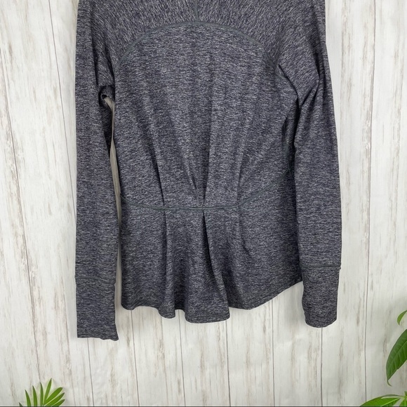 Lululemon gray pullover long sleeve ruched back top - Picture 6 of 6